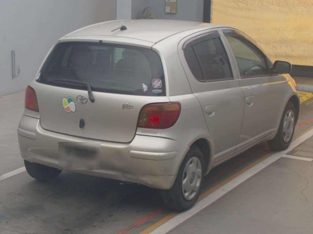 2003 Toyota Vitz SCP13[1]