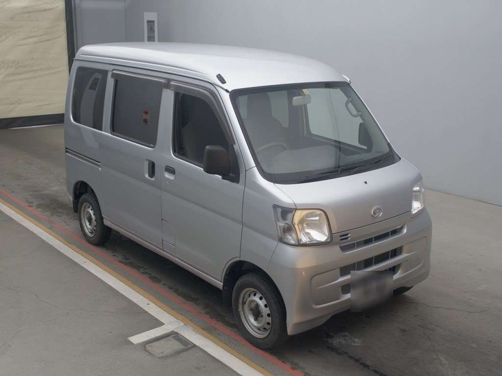 2013 Daihatsu Hijet Cargo S331V[2]