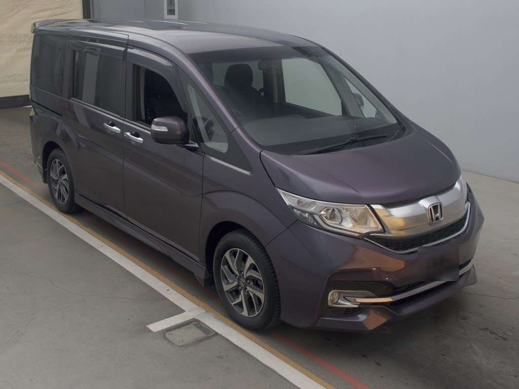 2016 Honda Step WGN Spada RP3[2]