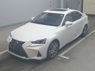 2017 Lexus IS