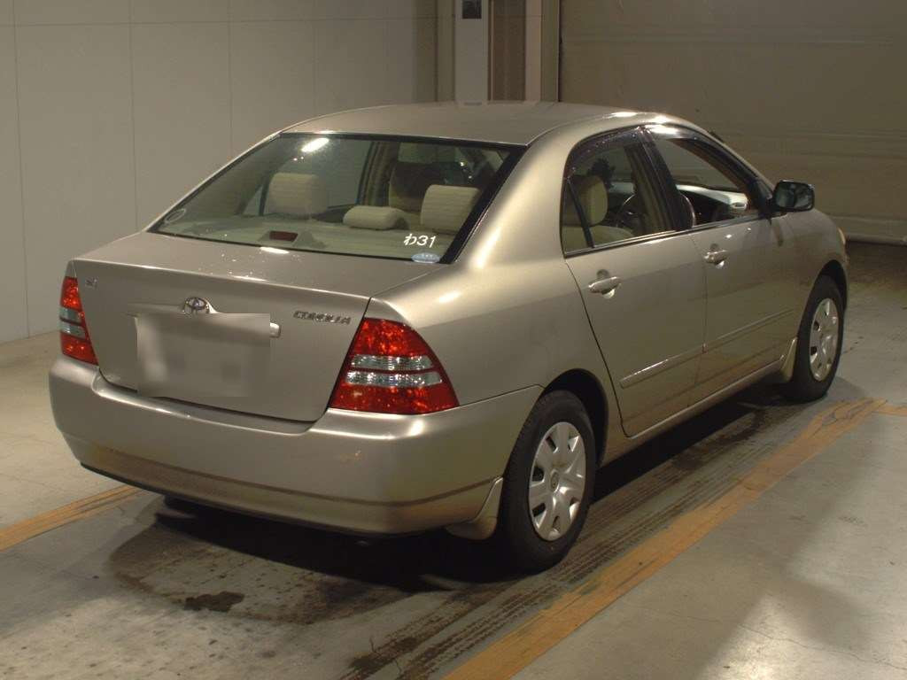 2004 Toyota Corolla Sedan NZE121[1]