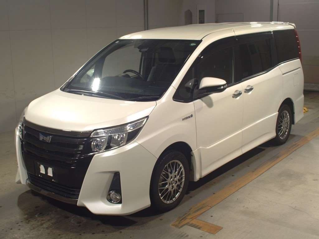 2017 Toyota Noah ZWR80W[0]