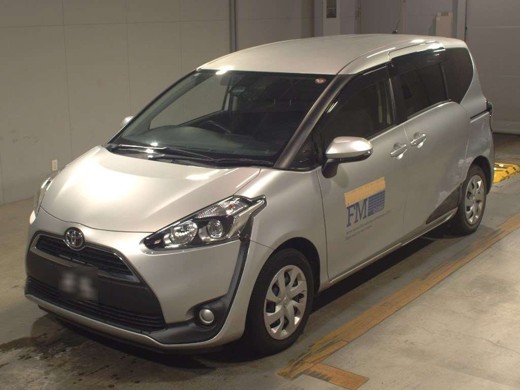 2017 Toyota Sienta NSP170G[0]