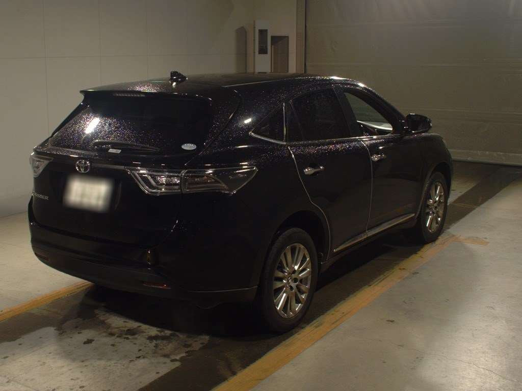 2015 Toyota Harrier ZSU60W[1]