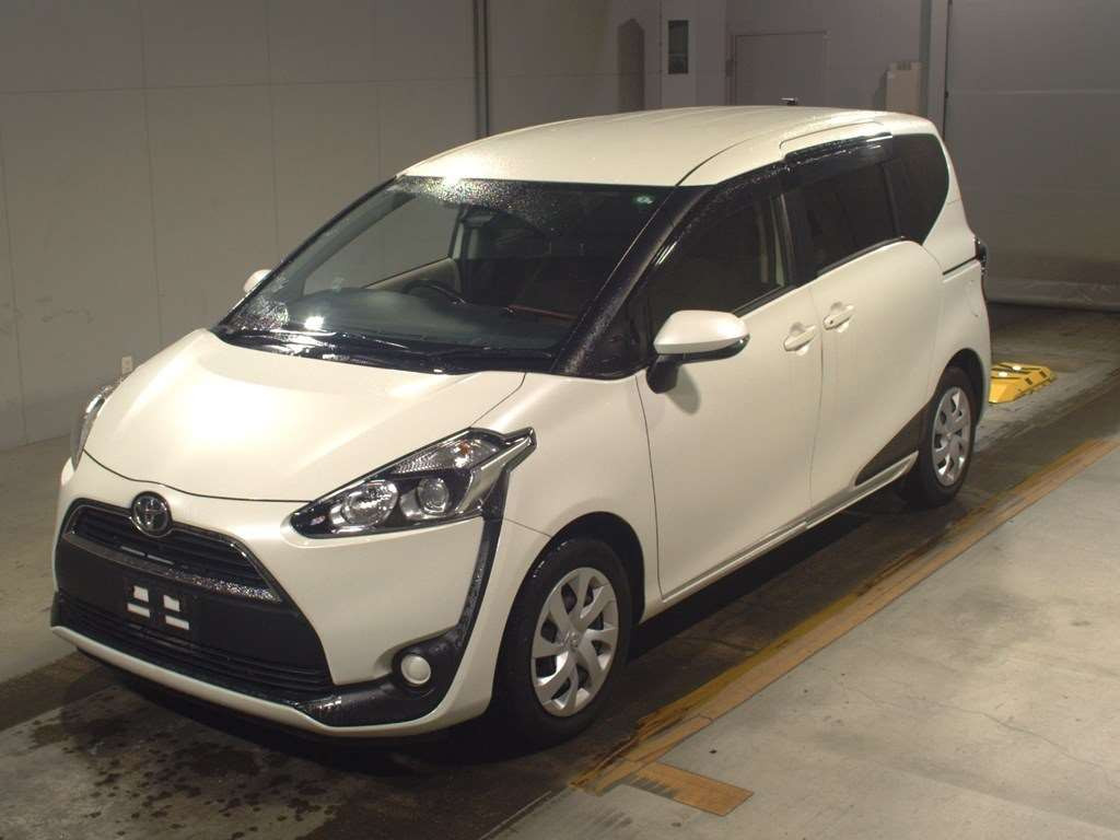 2017 Toyota Sienta NSP170G[0]