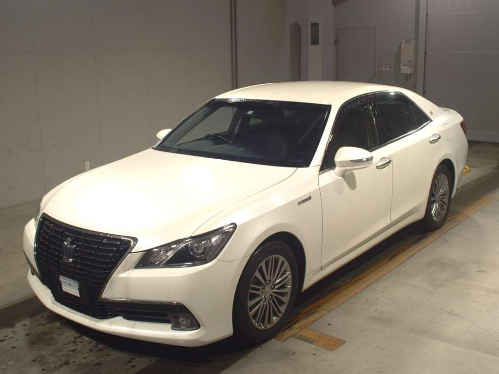 2015 Toyota Crown Hybrid AWS210[0]