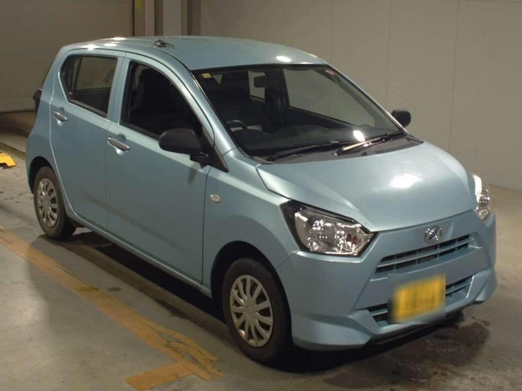 2018 Daihatsu Mira es LA350S[2]