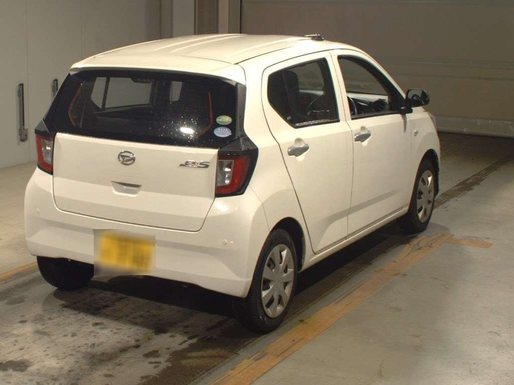 2019 Daihatsu Mira es LA350S[1]