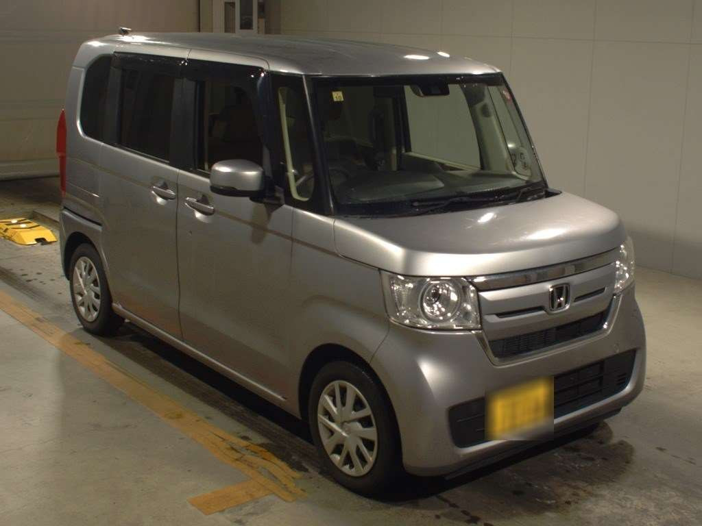 2018 Honda N-BOX JF3[2]