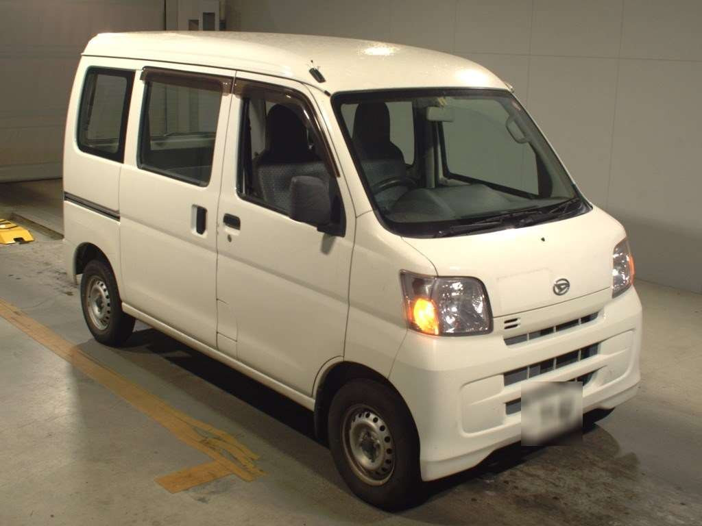 2015 Daihatsu Hijet Cargo S321V[2]