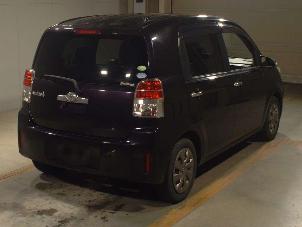 2014 Toyota Spade NCP141[1]