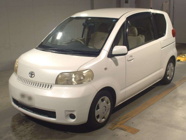 2005 Toyota Porte