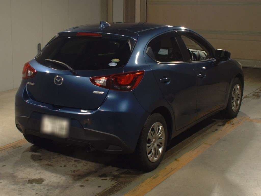 2017 Mazda Demio DJ3FS[1]