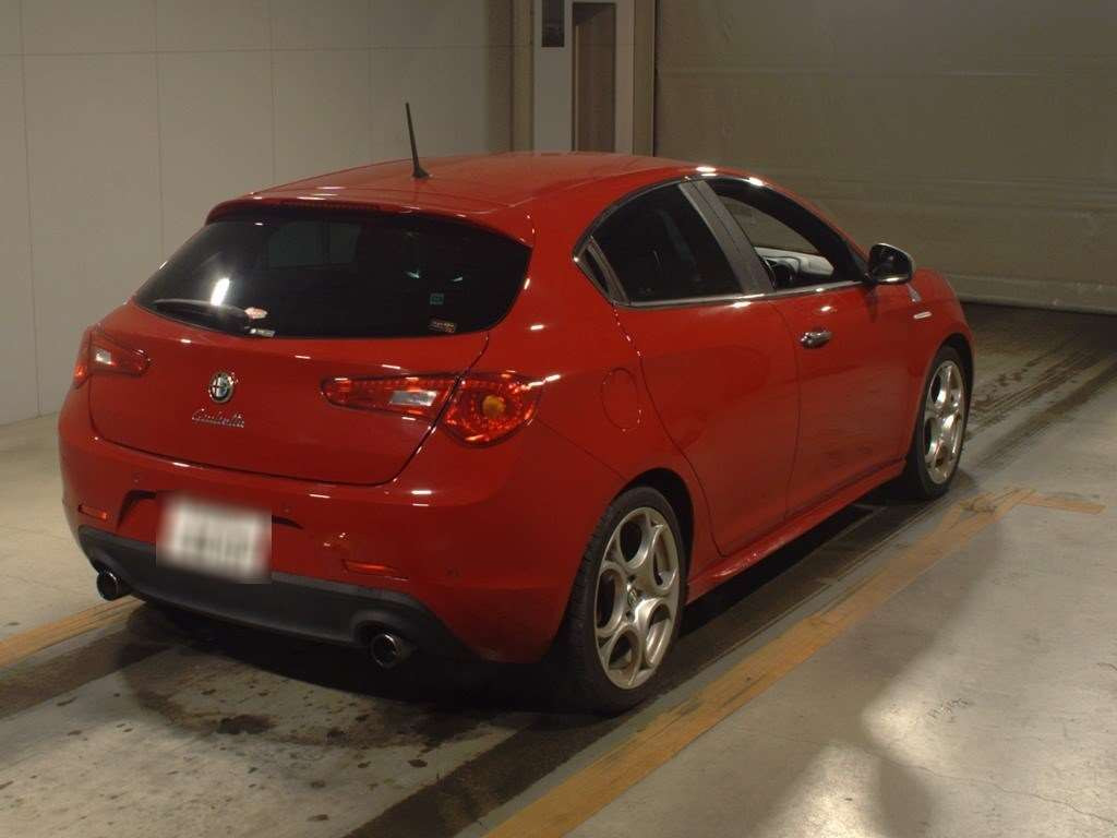 2016 Alfa Romeo Giulietta 940181[1]