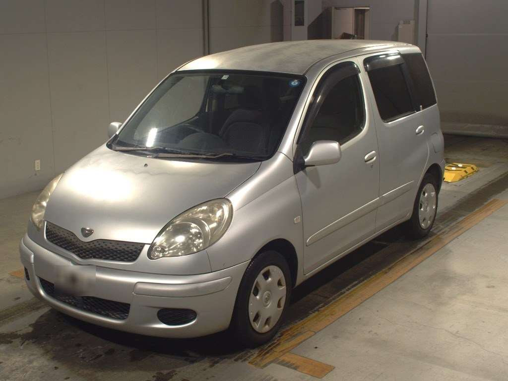 2003 Toyota Fun Cargo NCP20[0]