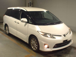 2010 Toyota Estima