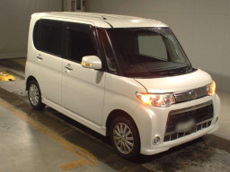 2012 Daihatsu Tanto Custom