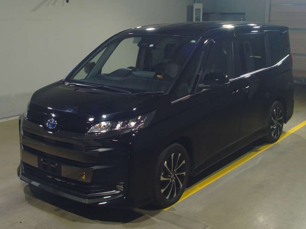 2022 Toyota Noah ZWR90W[0]