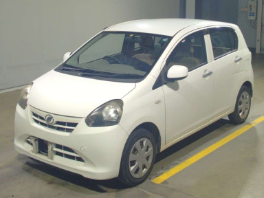 2012 Daihatsu Mira es