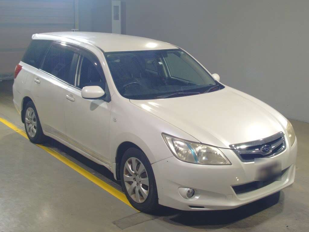 2010 Subaru Exiga YA5[2]