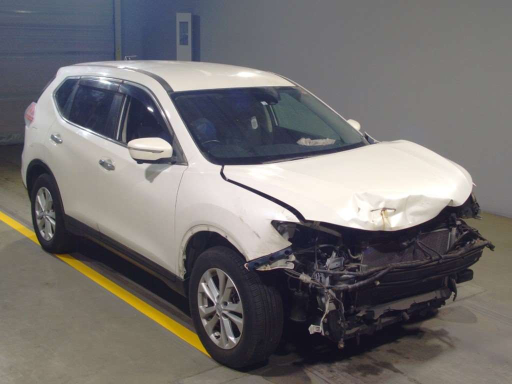 2014 Nissan X-Trail NT32[2]