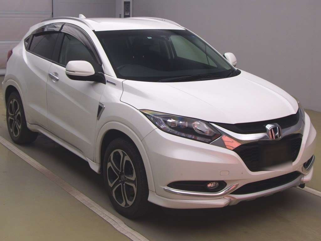 2015 Honda VEZEL RU3[2]