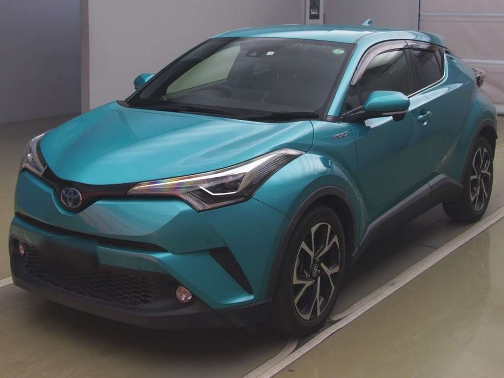 2018 Toyota C-HR ZYX10[0]