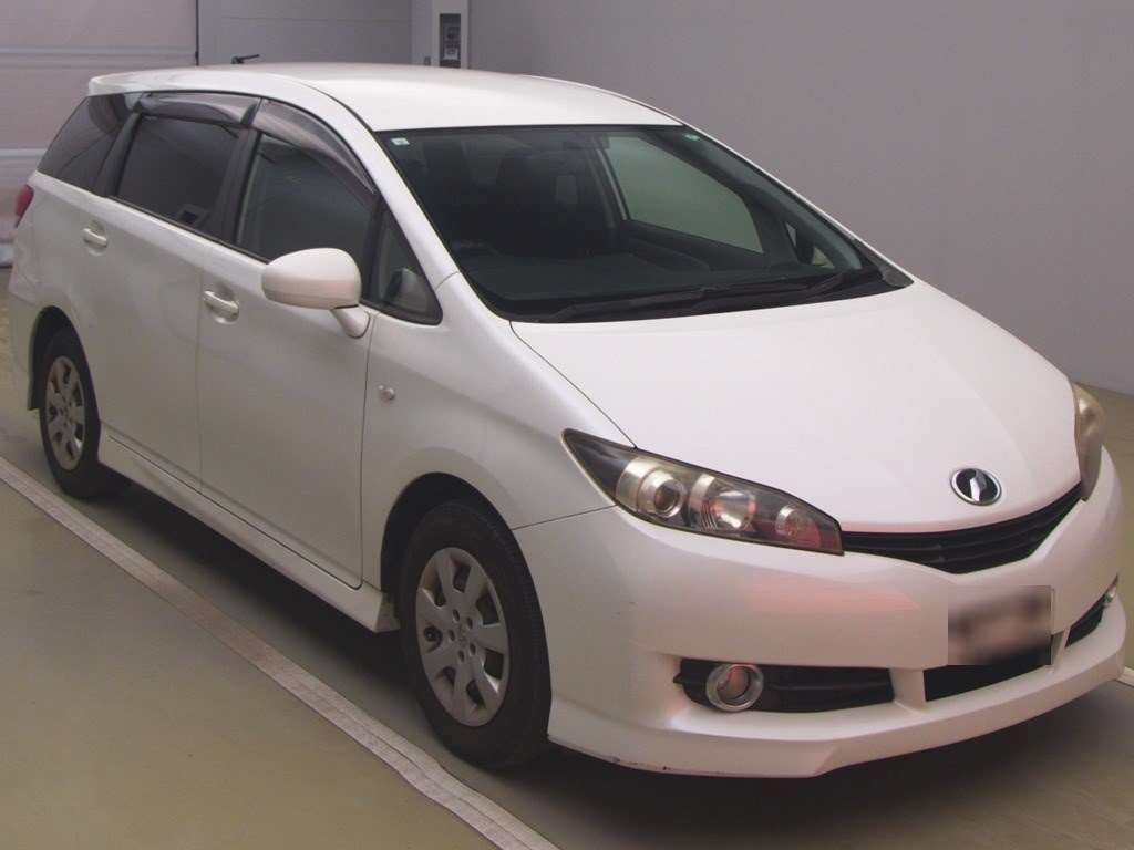 2011 Toyota Wish ZGE20G[2]