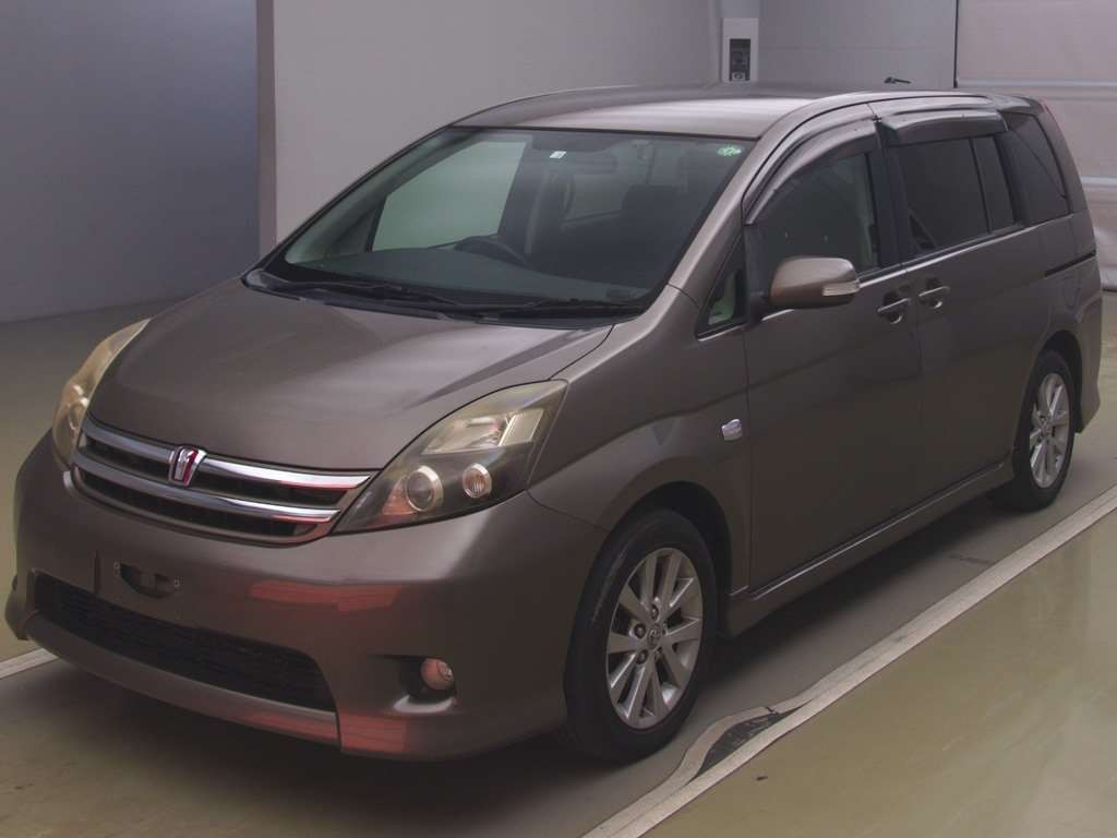 2010 Toyota Isis ZGM11W[0]