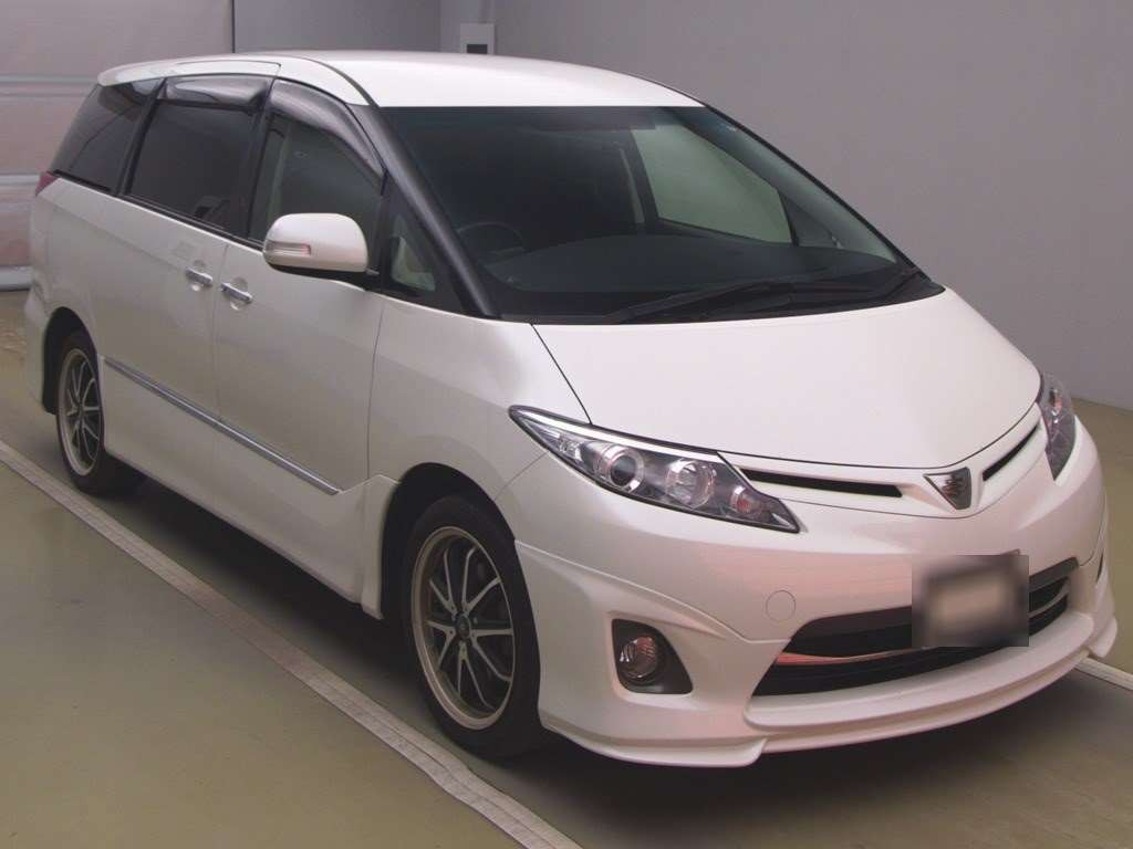 2011 Toyota Estima ACR55W[2]