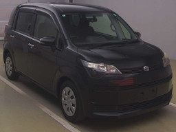 2013 Toyota Spade