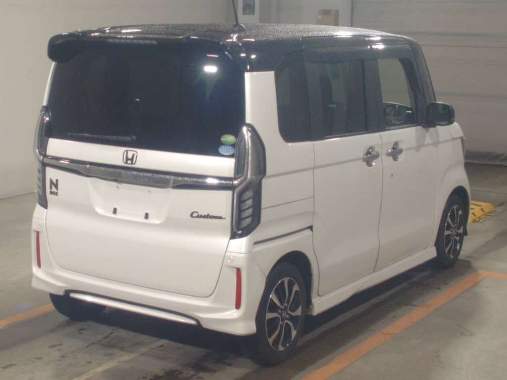 2019 Honda N-BOX CUSTOM JF3[1]