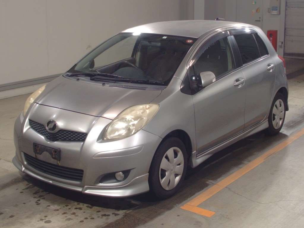 2008 Toyota Vitz SCP90[0]