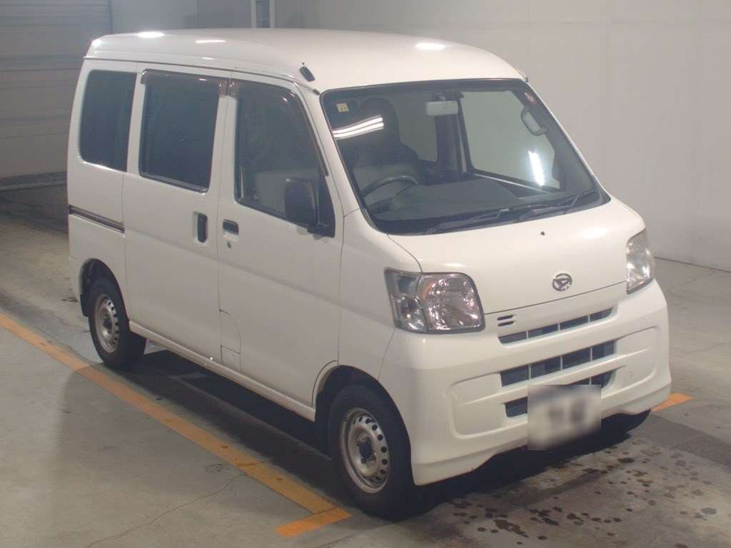 2017 Daihatsu Hijet Cargo S331V[2]