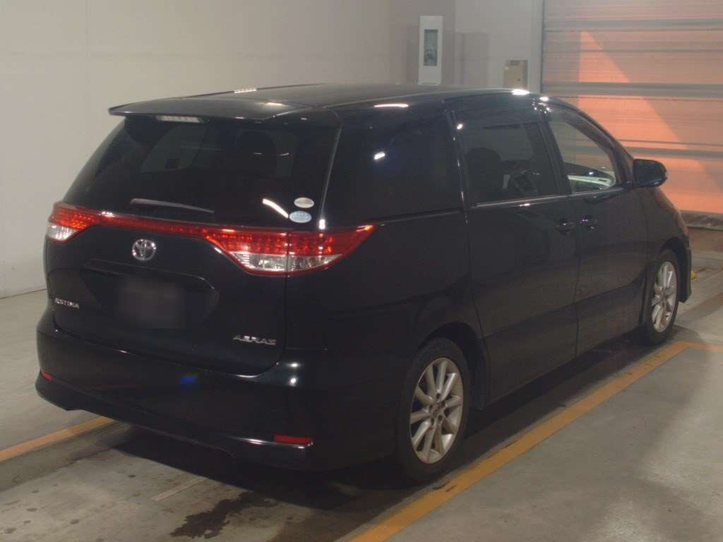 2009 Toyota Estima ACR50W[1]