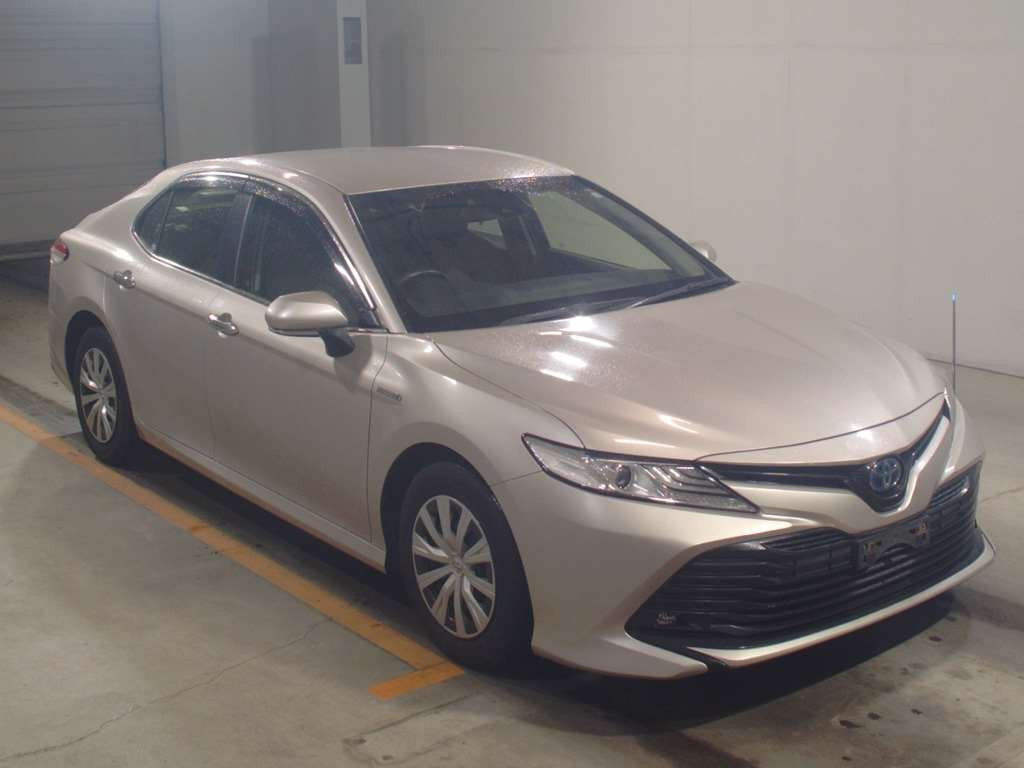 2017 Toyota Camry AXVH70[2]