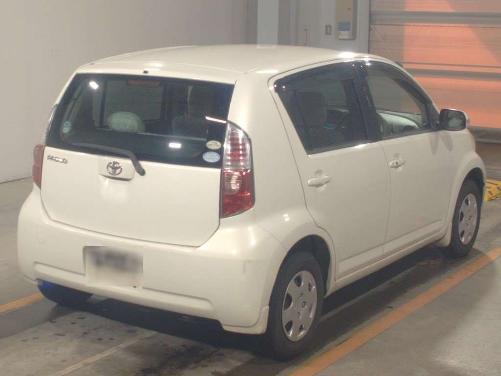 2009 Toyota Passo KGC10[1]