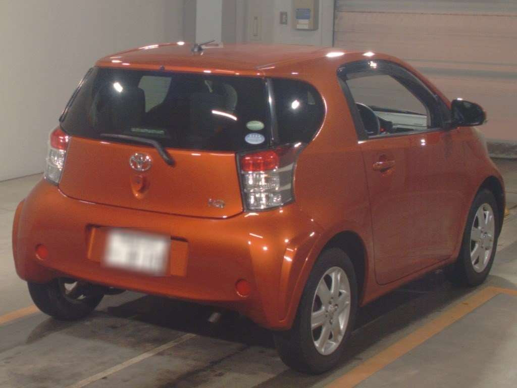 2014 Toyota iQ KGJ10[1]