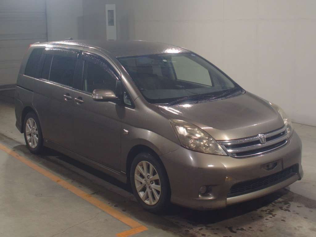 2007 Toyota Isis ANM10W[2]