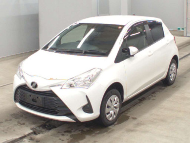 2017 Toyota Vitz