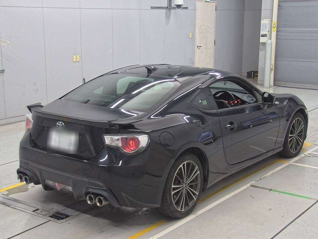 2013 Toyota 86 ZN6[1]