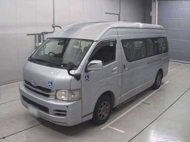 2009 Toyota Hiace Commuter