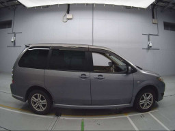 2005 Mazda MPV