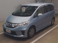 2012 Honda Freed hybrid