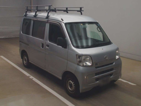 2016 Daihatsu Hijet Cargo S321V[2]