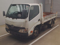 2012 Hino DUTRO