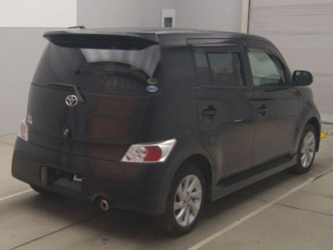 2010 Toyota bB QNC21[1]