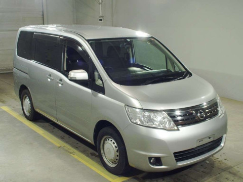 2009 Nissan Serena NC25[2]