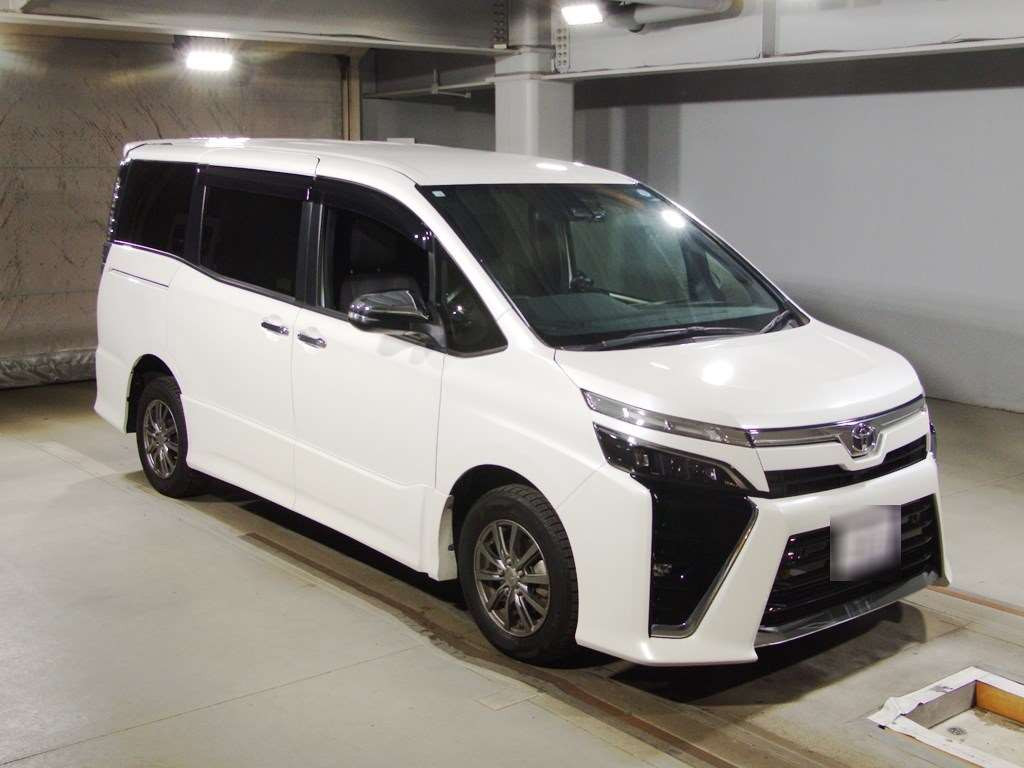 2020 Toyota Voxy ZRR85W[2]