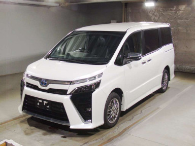 2021 Toyota Voxy